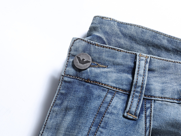 ブランドジーンズ全体デザイン